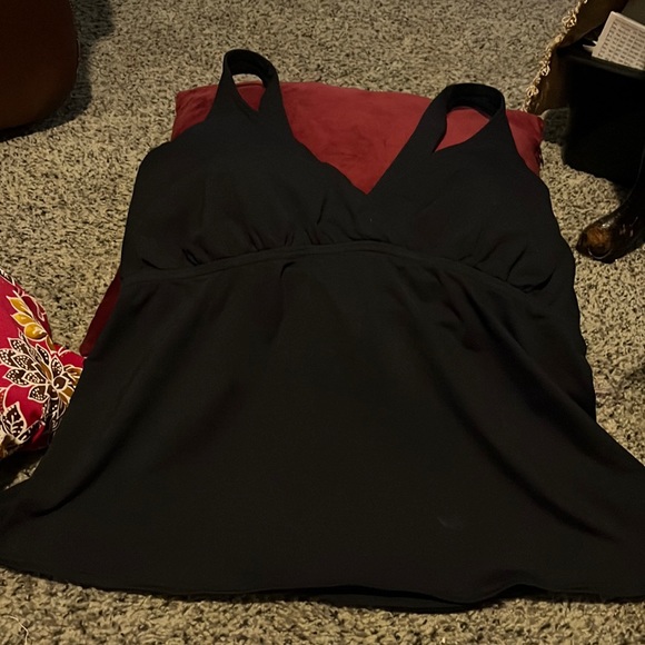 Other - Lands end swim top sz 18w